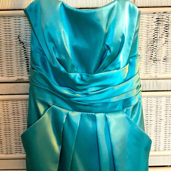 David’s Bridal Dress - Picture 2 of 4